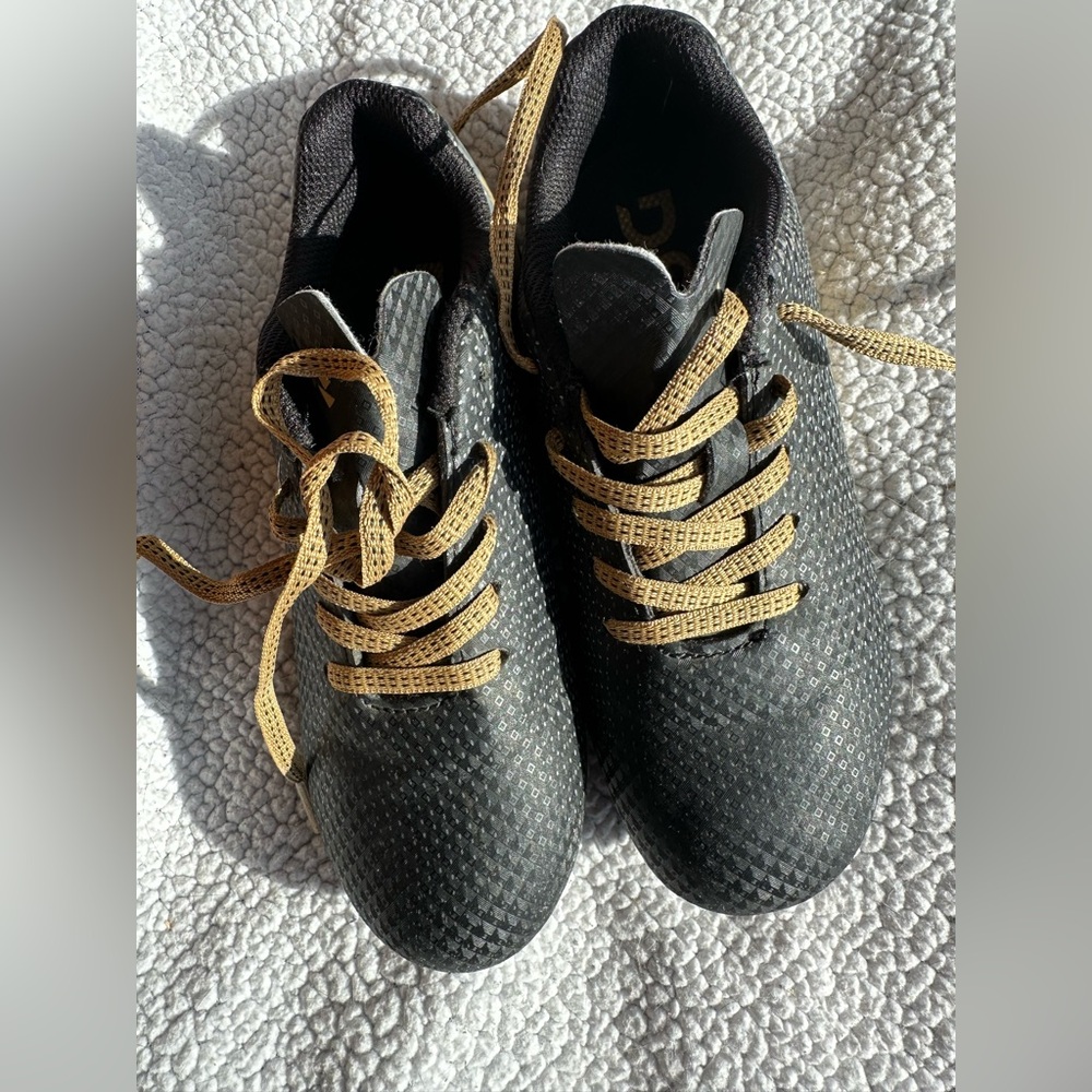 Boys DSG Cleats